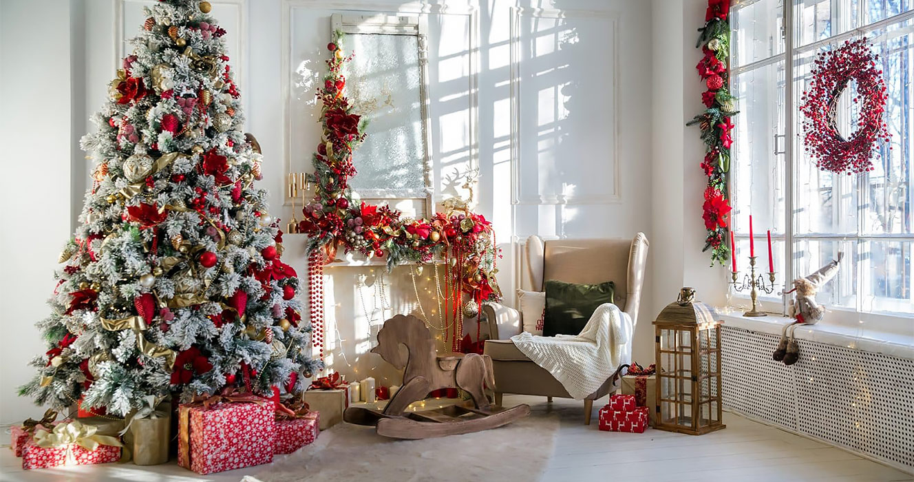  Рождественское украшение комнаты с BonaDi в красно-золотом цвете 