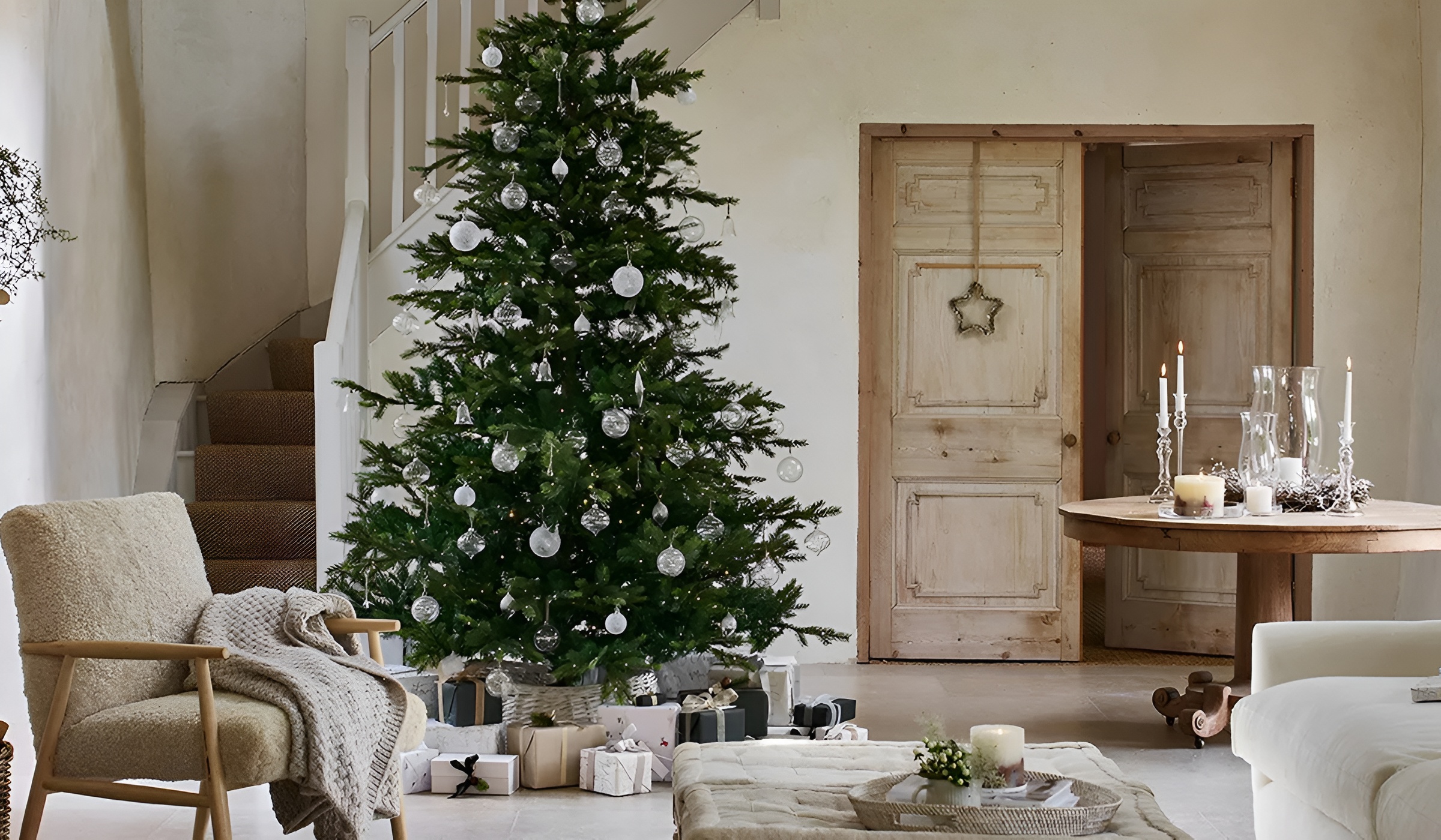 Вітальня Kronopol Sigma в різдвяному стилі - фото